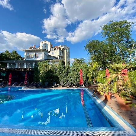 Hotel Royal Florence Chisinau Eksteriør bilde