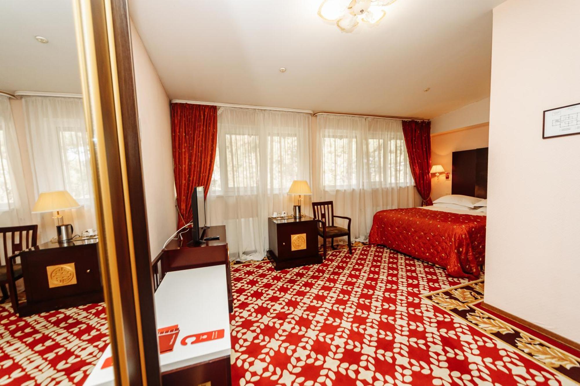 Hotel Royal Florence Chisinau Eksteriør bilde